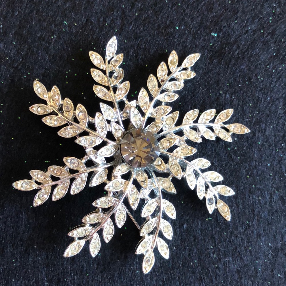 Brooch